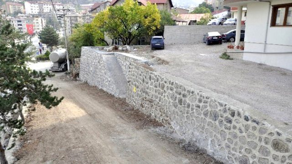 Gümüşhane\'de San Sokak Yenileniyor