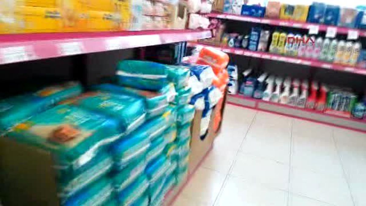 İBB'nin Ücretsiz Dağıttığı Hasta Bezleri Bir Markette Satışa Çıktı