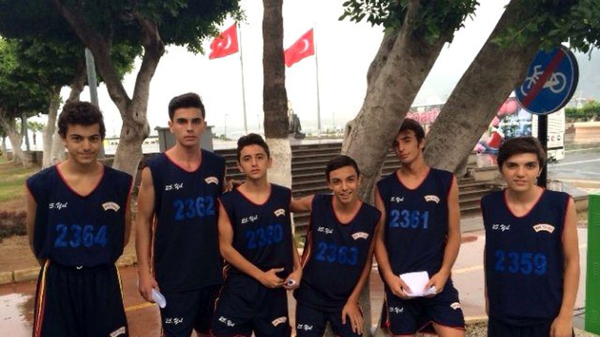 İkem Koleji Atletizmde de Birinci