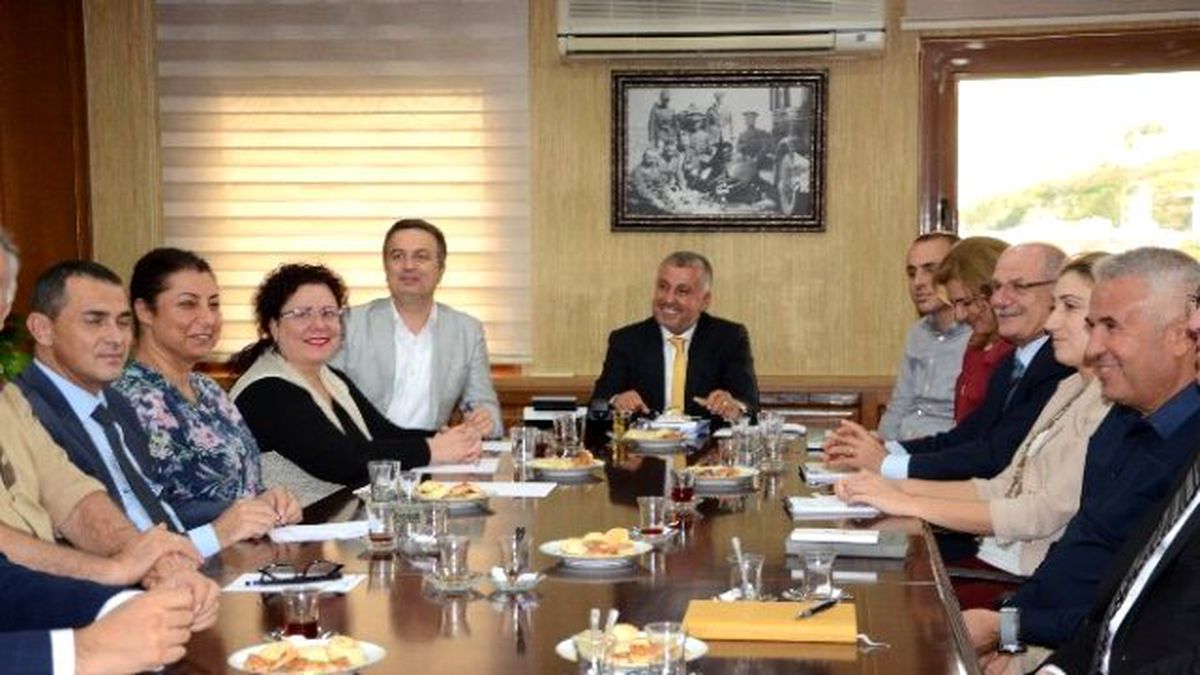 Manavgat Belediye Başkanı Sözen\'den Kapalı Logarlar Açıklaması