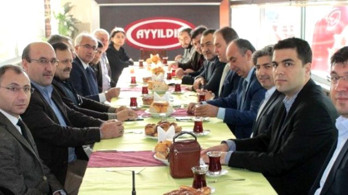 Nazlı ve Kavuncu Tavşanlı\'da