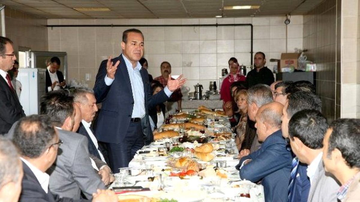 Sözlü\'den, Daire Başkanlarına Daha Sıkı İletişim Çağrısı