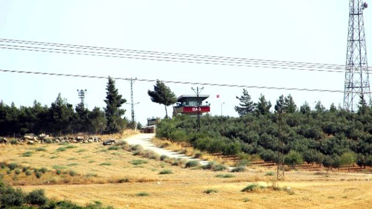 Suriye'den Türkiye'ye Geçmeye Çalışan 17 IŞİD'li Terörist Yakalandı