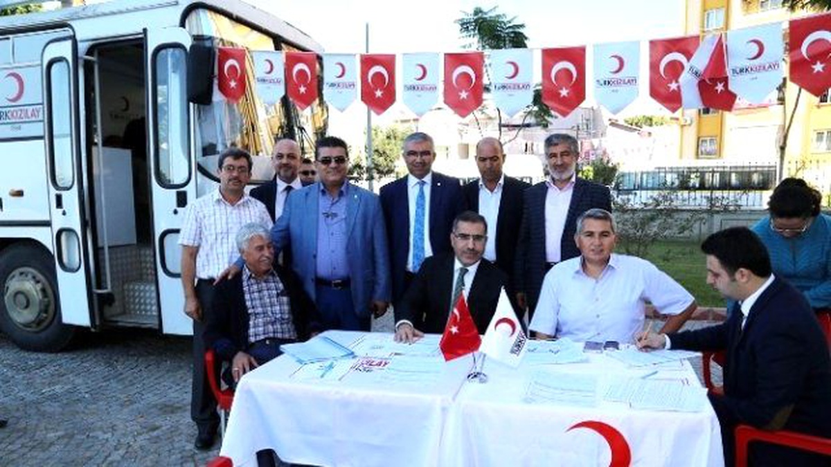 Yüreğir Belediyesi\'nden Kan Bağışı Kampanyası