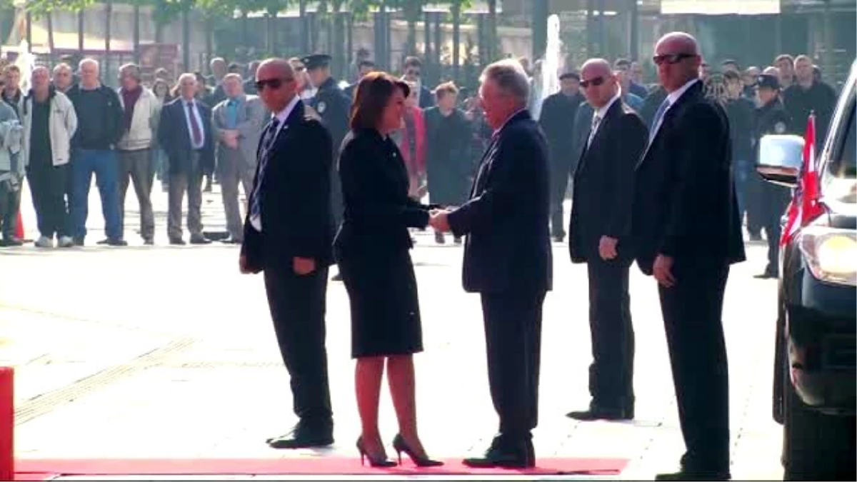 Avusturya Cumhurbaşkanı Fischer, Kosova\'da