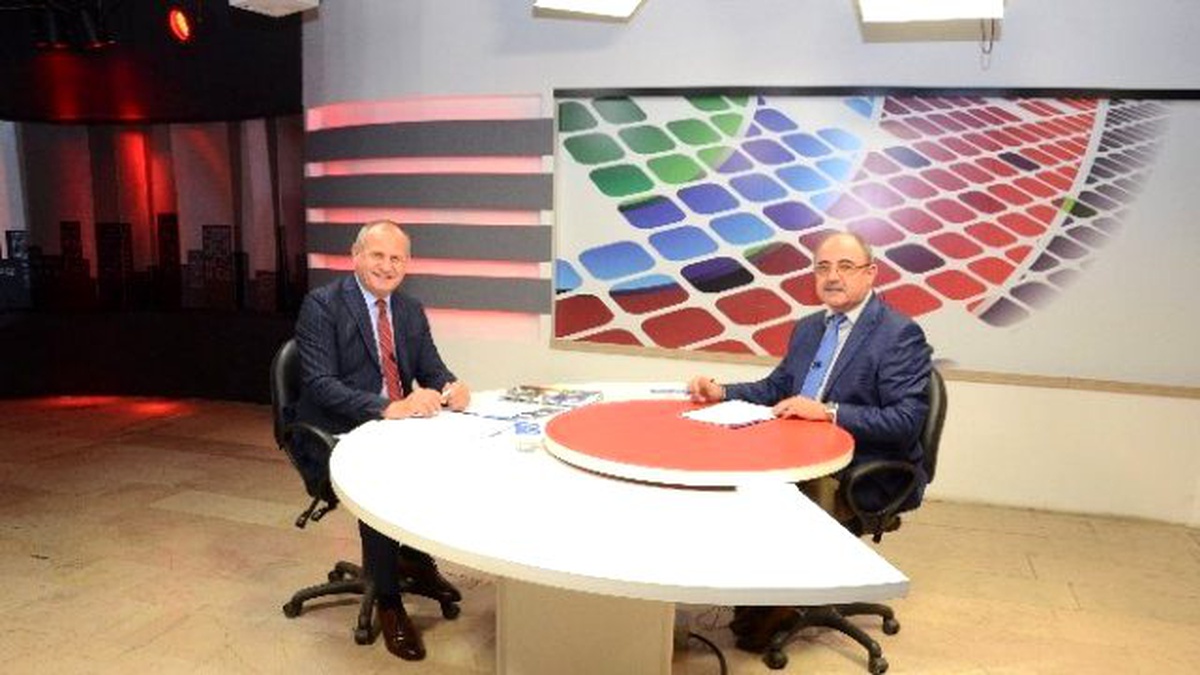 Başkan Düzce Tv\'de Hizmetleri Anlattı