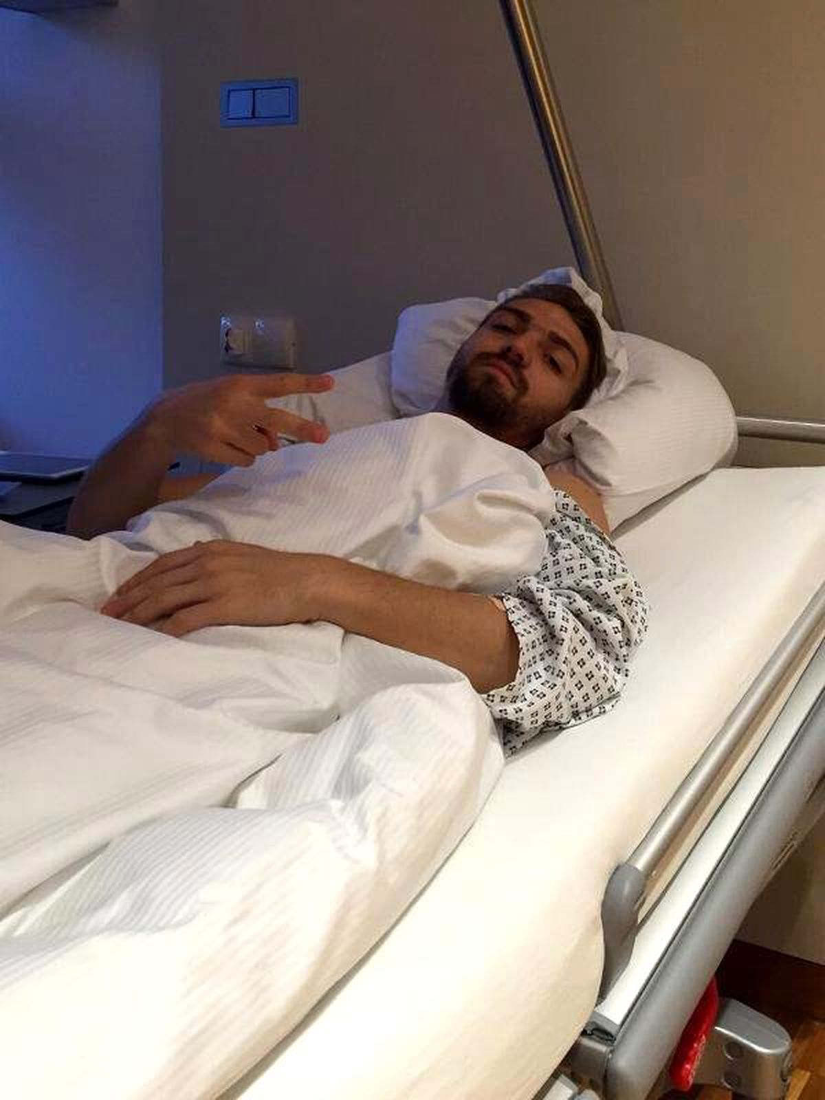 Caner Erkin Operasyon Geçirdi