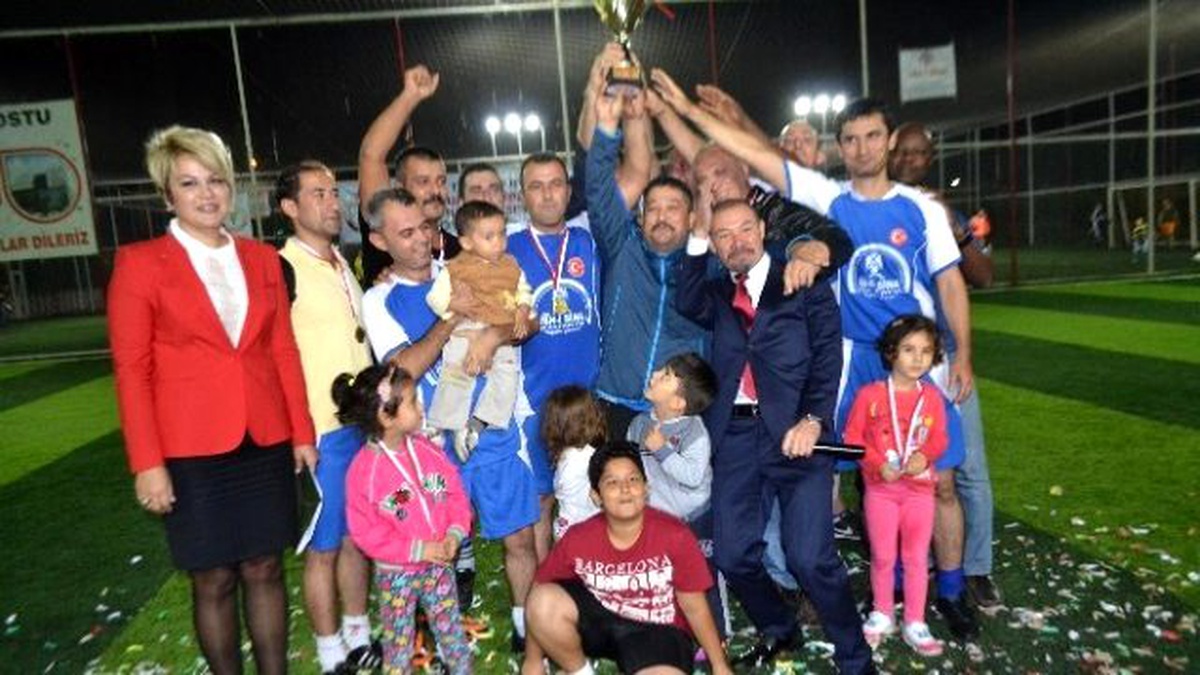 Cumhuriyet Kupası Futbol Turnuvası Sona Erdi