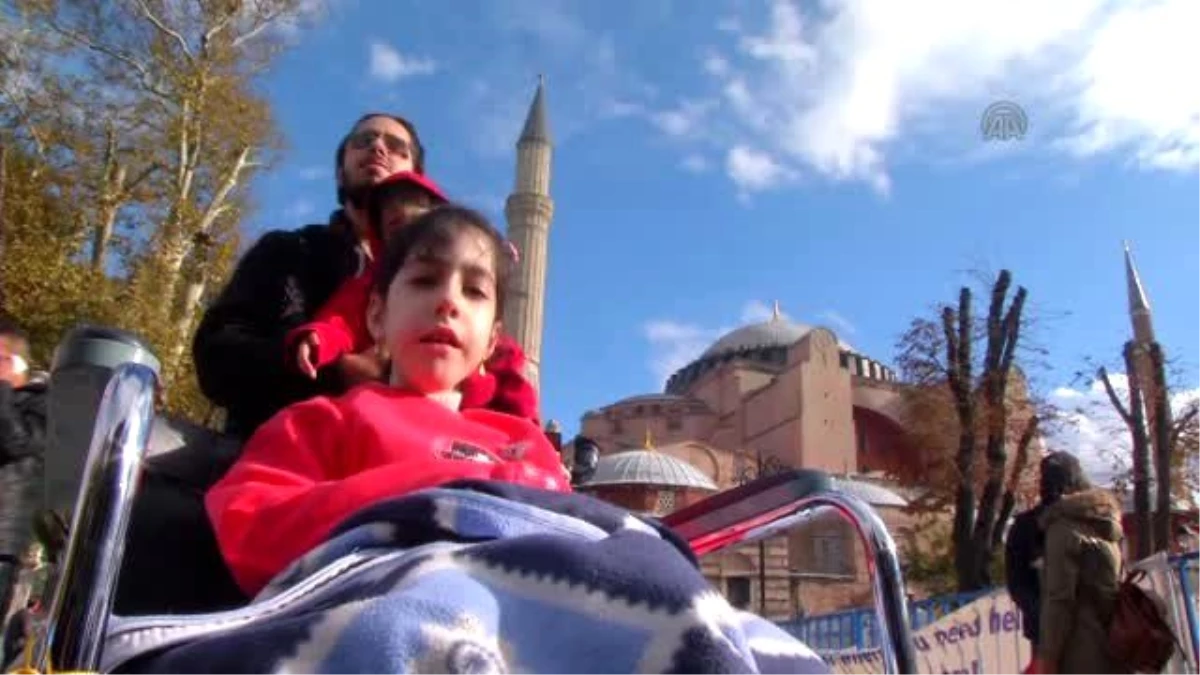Engelli Suriyeli Çocukların Mutlu Günü