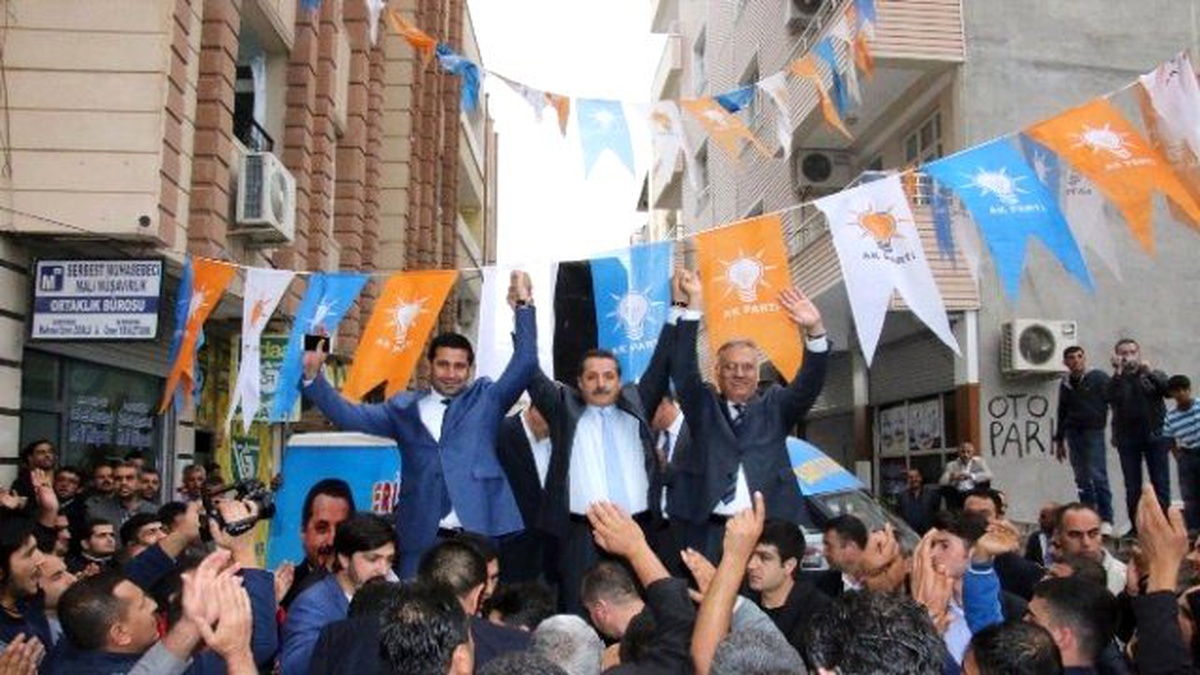 Faruk Çelik: "Suruç\'a Aşkımız Hizmetleri Getirdi"