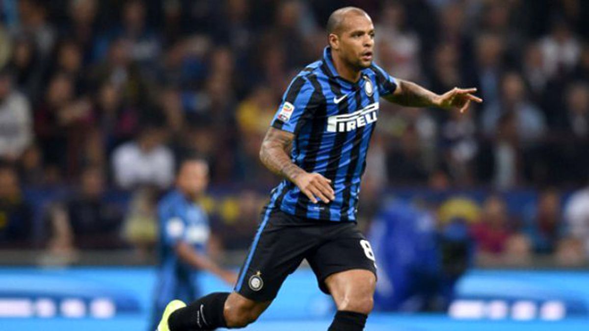 Felipe Melo, İtalya'da İlk Kırmızı Kartını Gördü