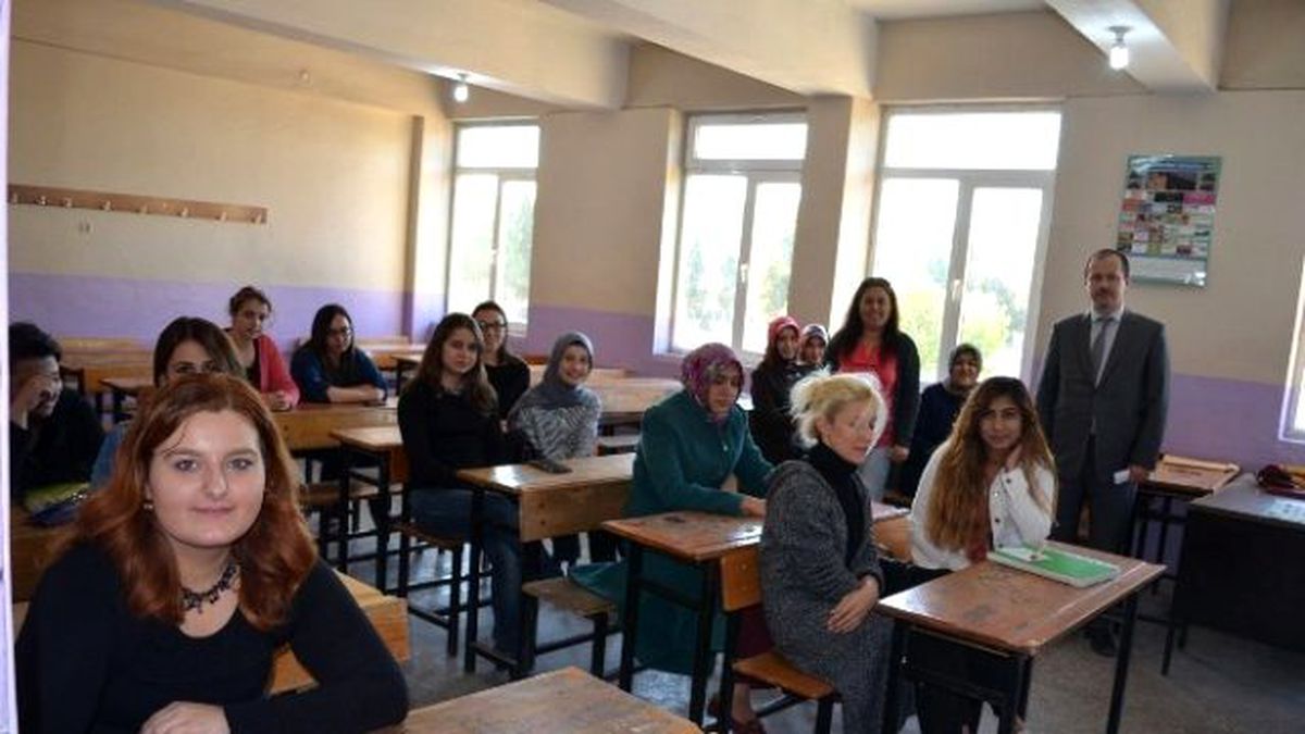 İşaret Dili Eğitimi ve Tercüman Eğitimi Kursu Başladı