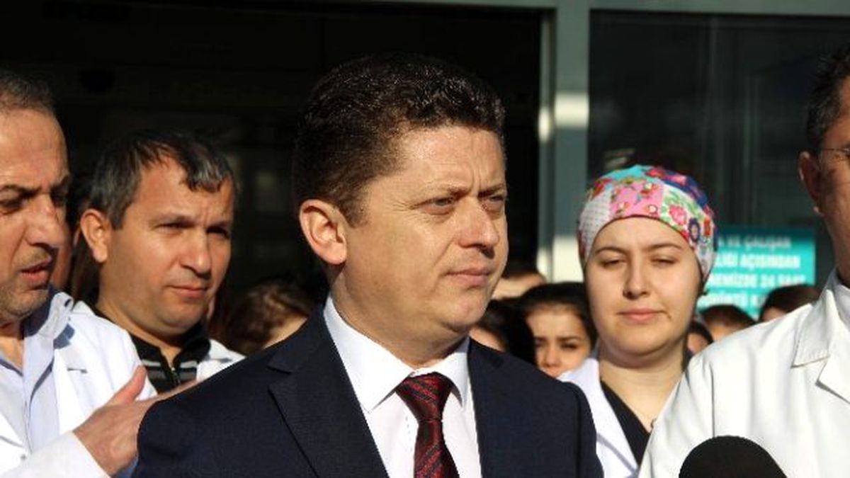 Karabü'te Sağlık Çalışanlarına Yönelik Terör Olayları Protesto Edildi