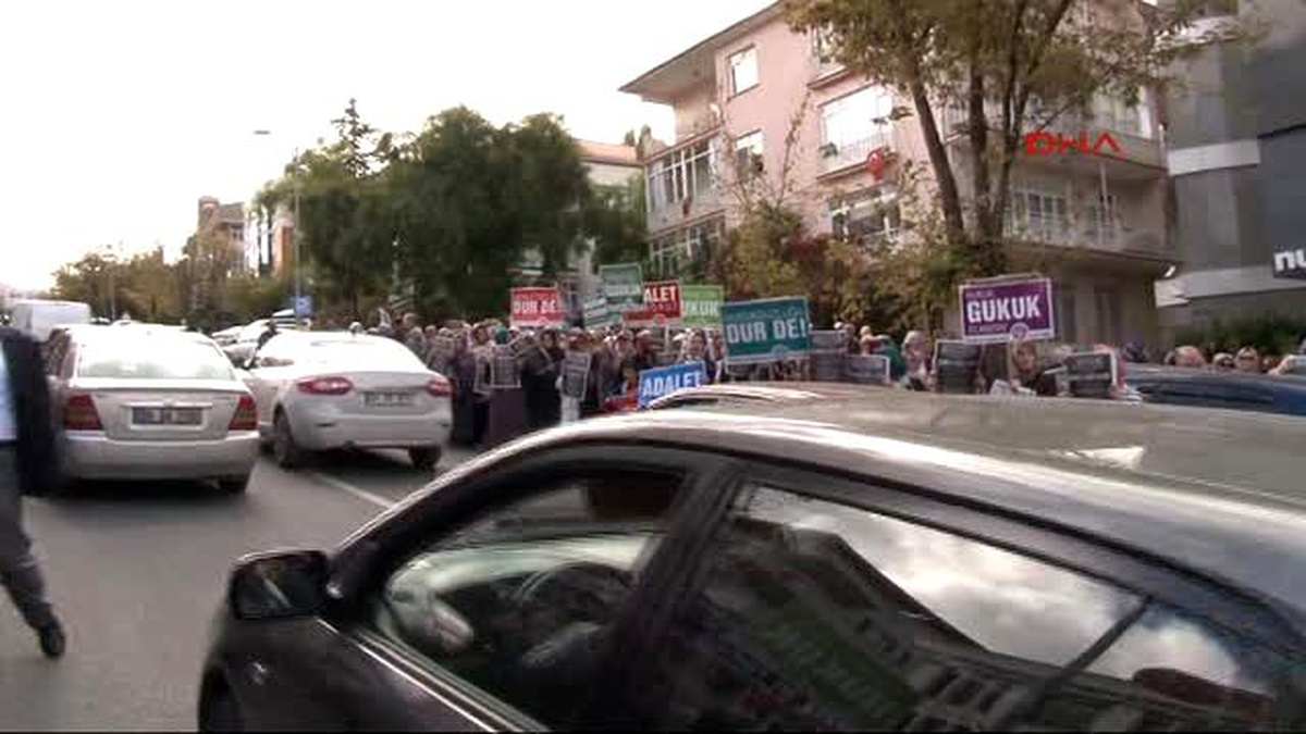 Melek İpek: Kim Ne Yapıyorsa Yeni Bir Sayfa Açsınlar, Özür Dileme Sayfası
