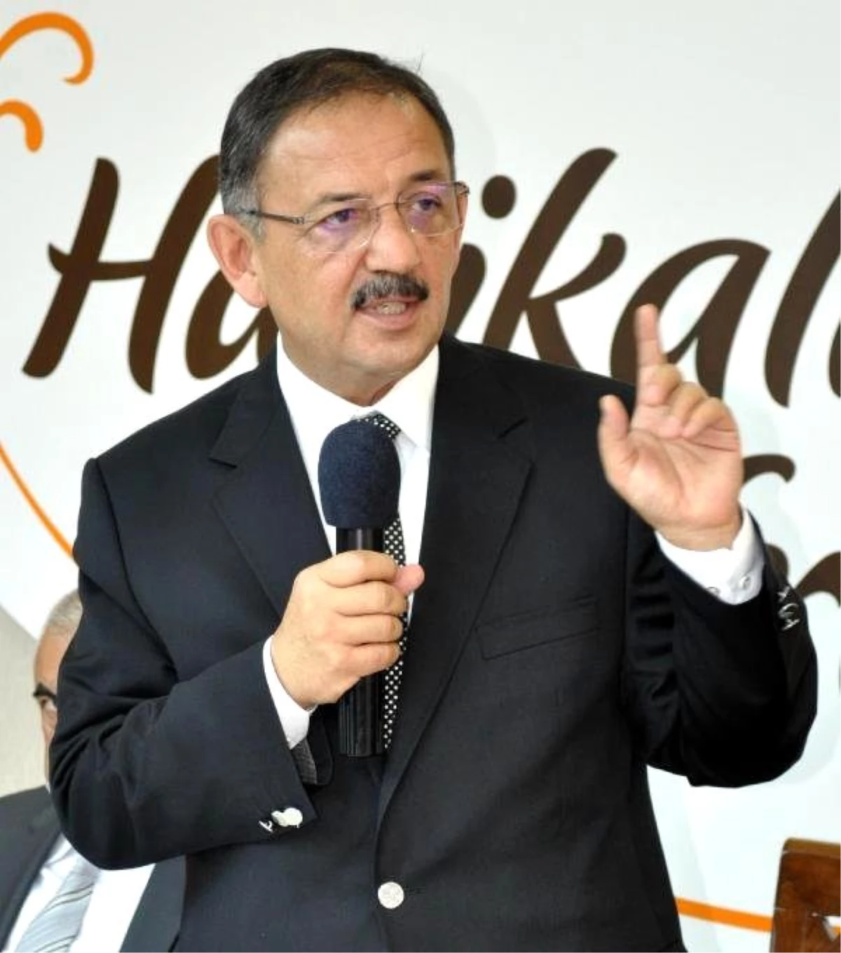 Özhaseki: CHP\'nin Ayar Verdiği Çocuk Başlarına Bela Oldu