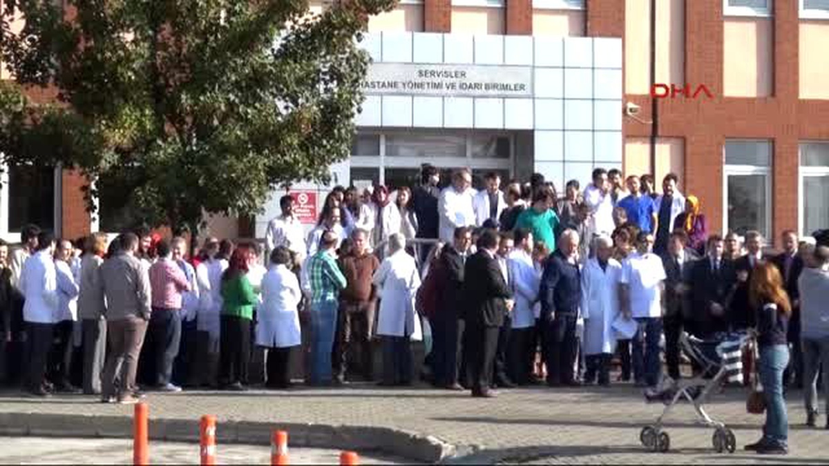 Sağlık Çalışanlarından Doktora Şiddete Tepki
