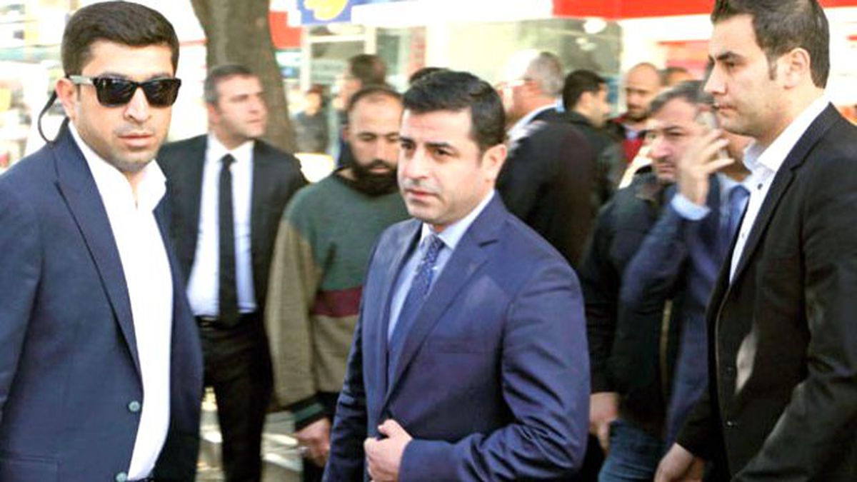Selahattin Demirtaş'ın Koruma Sayısı Artırıldı