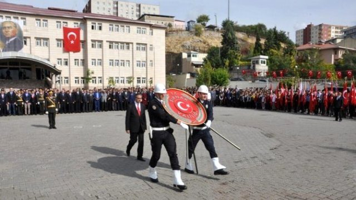 Şırnak\'ta 29 Ekim Cumhuriyet Bayramı Kutlamaları Başladı