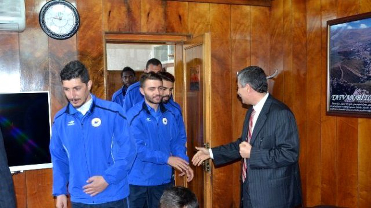 Tatvan Gb Spor\'dan Başkan Aksoy\'a Ziyaret