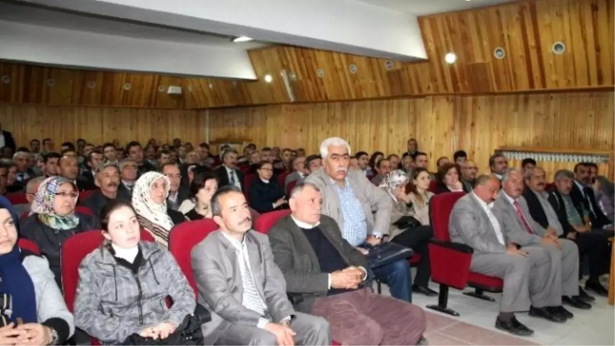 Tosyada Seçim Sandık Görevlilerine Seminer Verildi