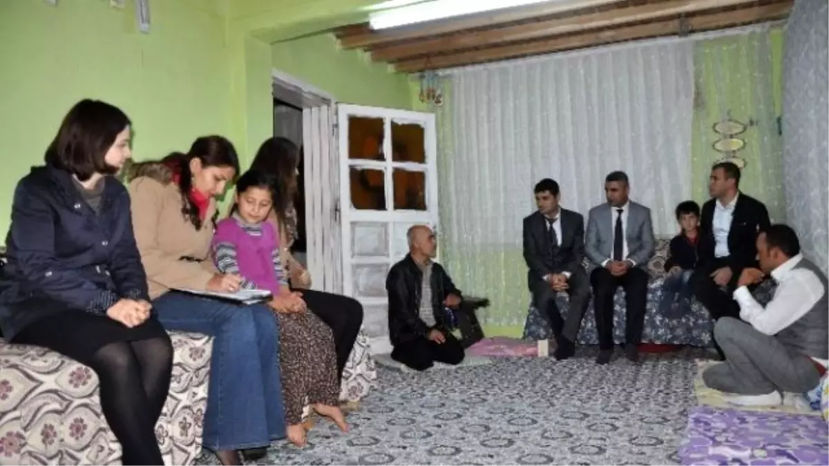 Tut Kaymakamı Aksu, Öğrenci Velilerini Ziyaret Etti