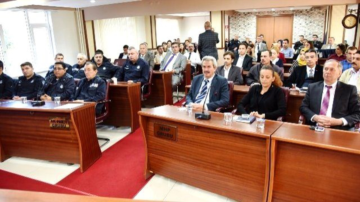 Yunusemre Belediyesi Personeline Seminer Verildi
