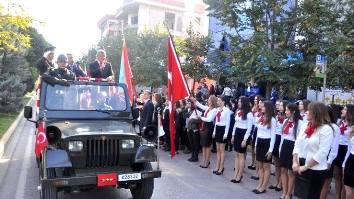 29 Ekim Cumhuriyet Bayramı Kocaeli\'de Coşkuyla Kutlandı