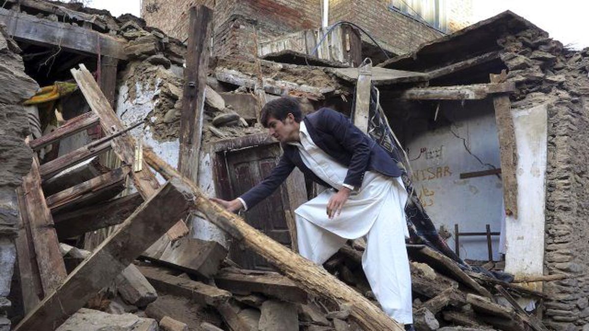 Afganistan'ı Yerle Bir Eden Depremin Yeni Görüntüleri Ortaya Çıktı