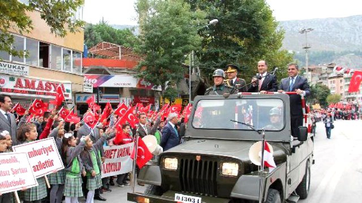 Amasya\'da Cumhuriyet Bayramı Coşkusu