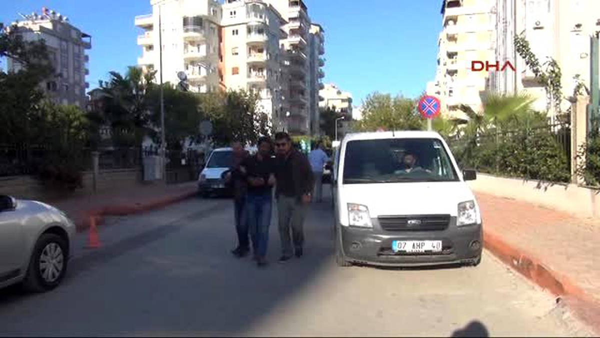 Antalya 87 Yaşındaki Kadını Dolandıracaklardı