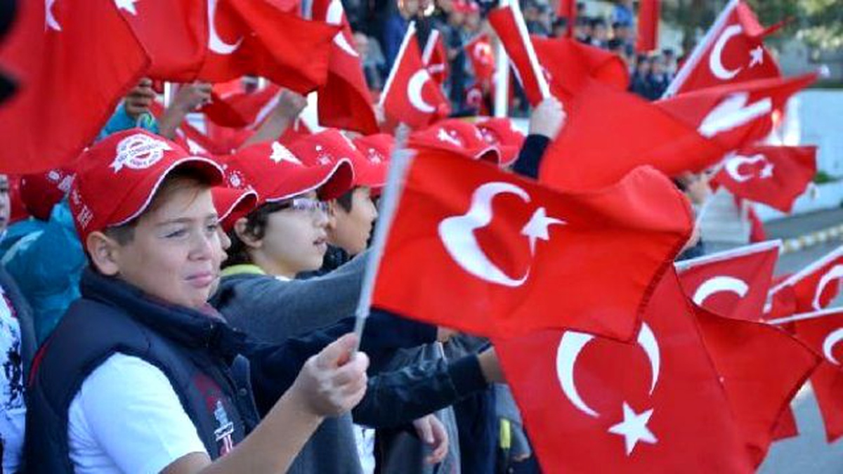 Bursa\'da Cumhuriyet Bayramı Törenle Kutlandı