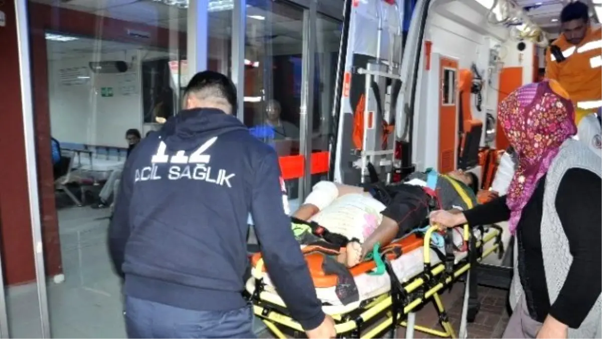 Çarptığı Çocuk İçin Ambulans İstedi, Ardından Düğün Konvoyuna Katıldı