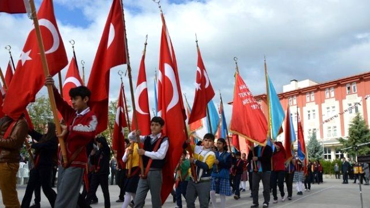 Cumhuriyetin 92. Yıl Dönümü Niksar\'da Kutlandı