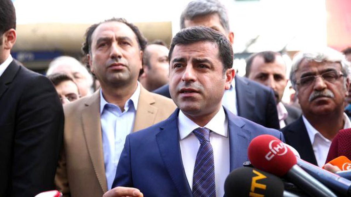 Demirtaş, Erdoğan'ın İddiası Sonrası Obama'ya Tweet Attı