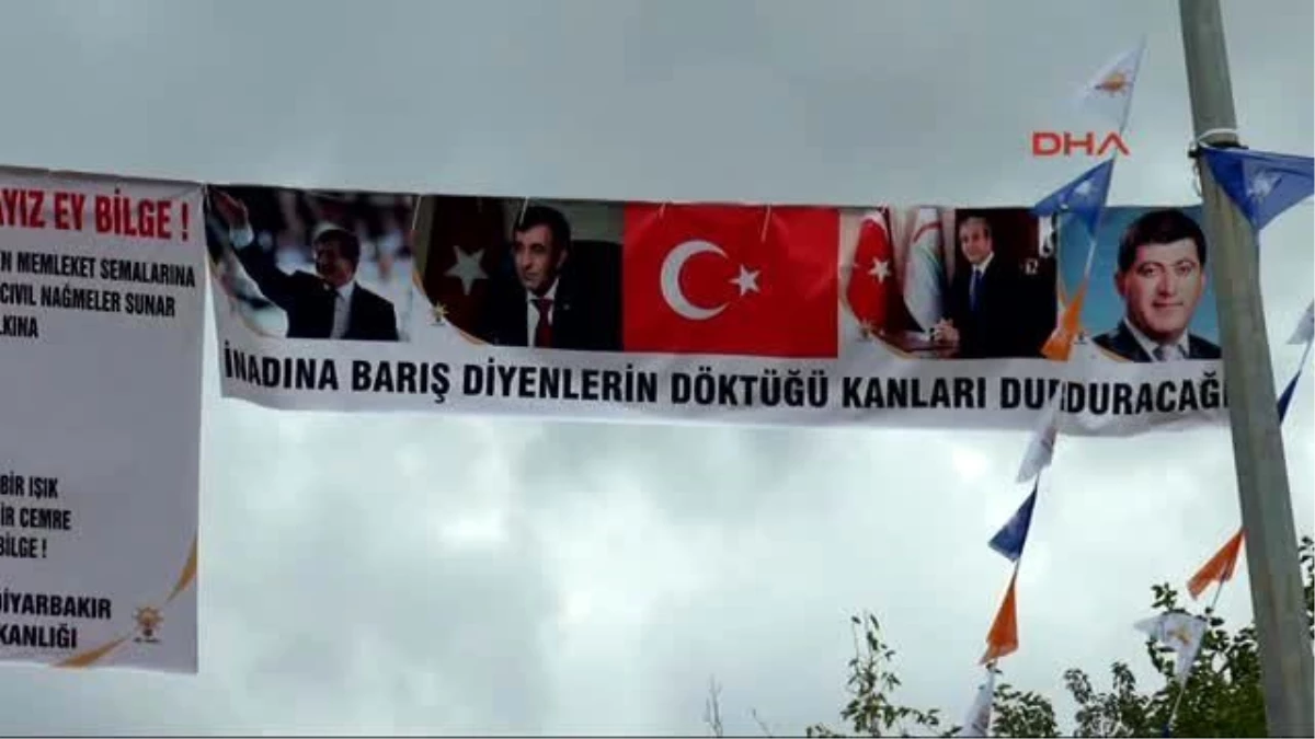Diyarbakır - Davutoğlu: Demokrasiyi Kesintiye Uğratmak İçin Pusu Kuruyorlar