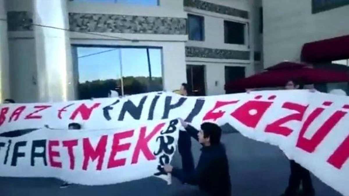Galatasaray Maçı Öncesi Eskişehirspor\'a Protesto Şoku