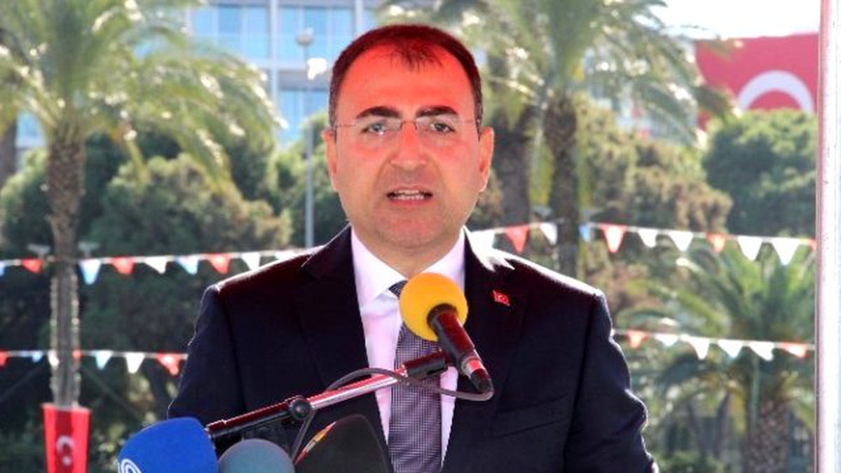 İzmir Valisi\'nden \'Saldırı\' Açıklaması