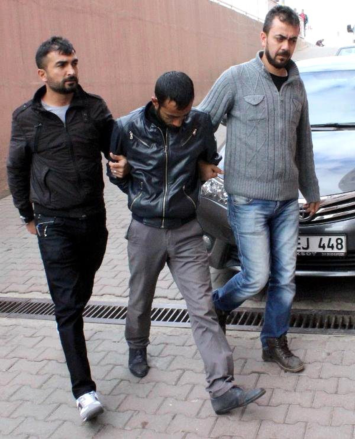 Kayseri\'de Uyuşturucu Tacirlerine Operasyon: 3 Gözaltı
