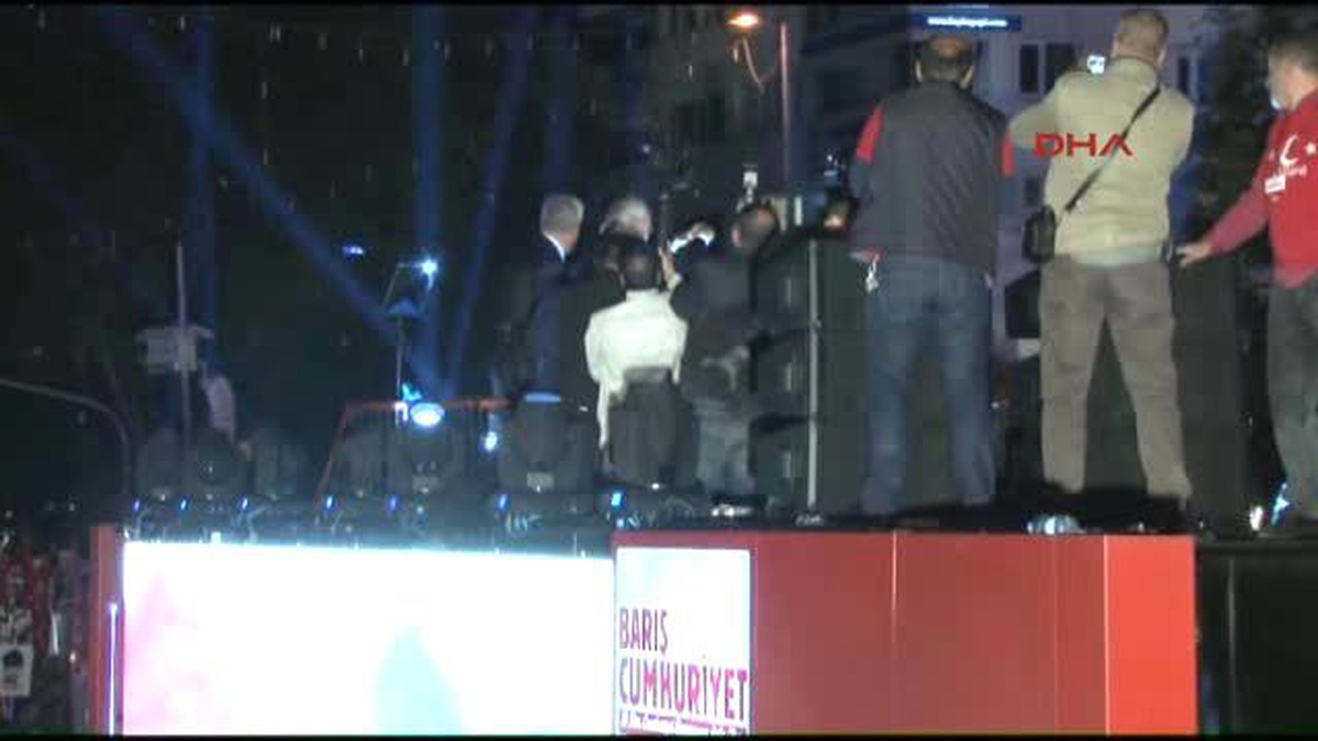 Kılıçdaroğlu, Kadıköy\'de Cumhuriyet Yürüyüşü\'ne Katıldı... - 1