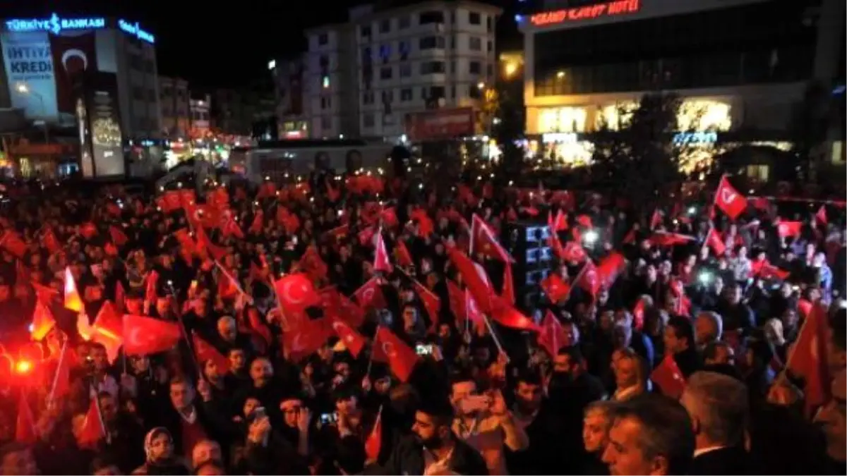 Muharrem İnce: "O Kafeterya Kapatıldıysa Ben Şerefsizim, Kapatılmadıysa Siz Şerefsizsiniz"