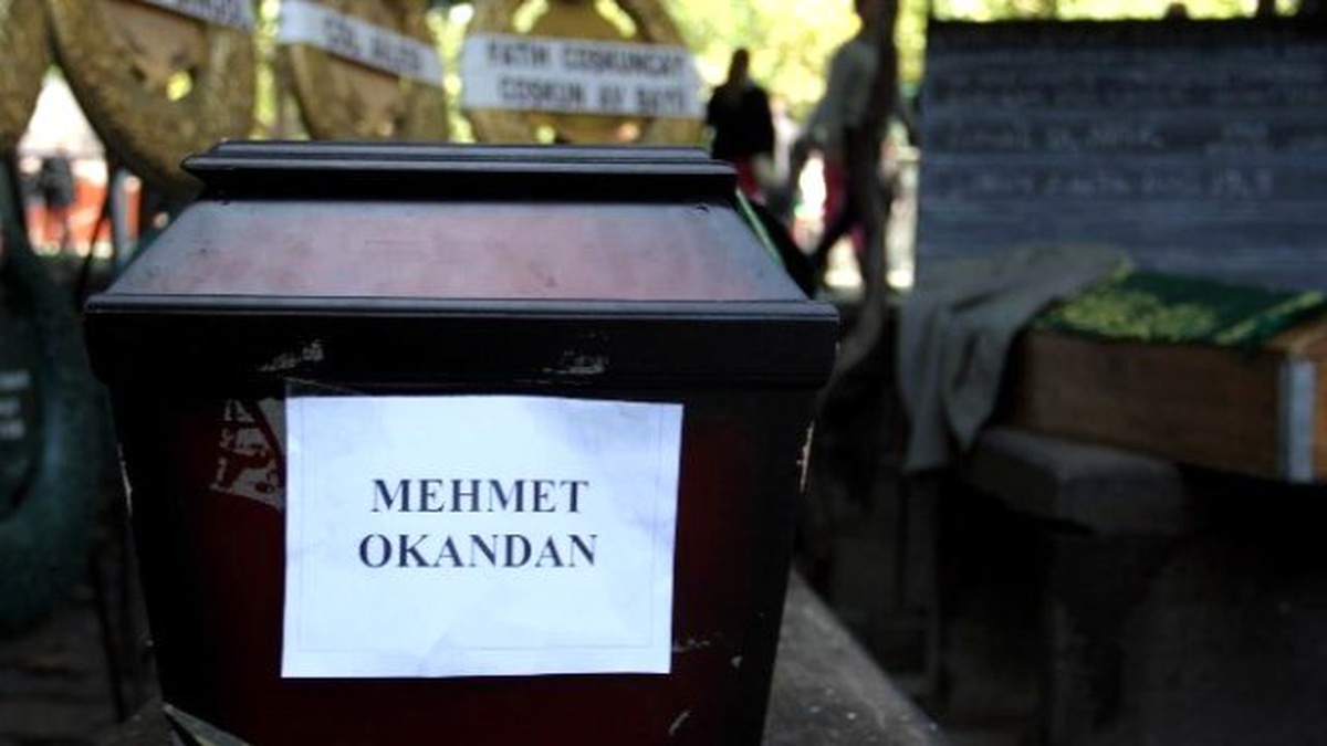 Serçeönü Mahalle Muhtarı Mehmet Okandan Son Yolculuğuna Uğurlandı