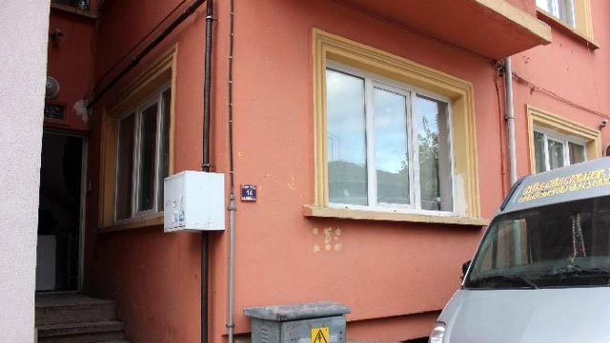 Afganlı İnsan Tacirleri Fidye İçin Pakistanlı Genci Kaçırdı