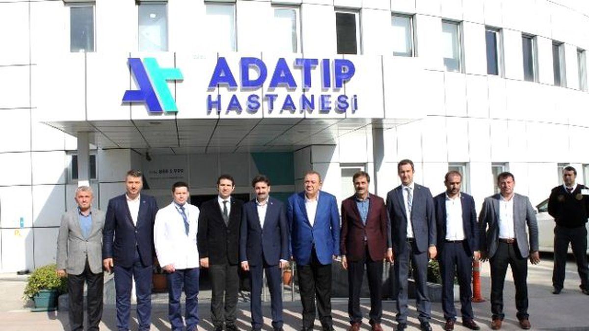 AK Parti Genel Başkan Yardımcısı Üstün, Özel Adatıp Hastanesi\'ni Ziyaret Etti