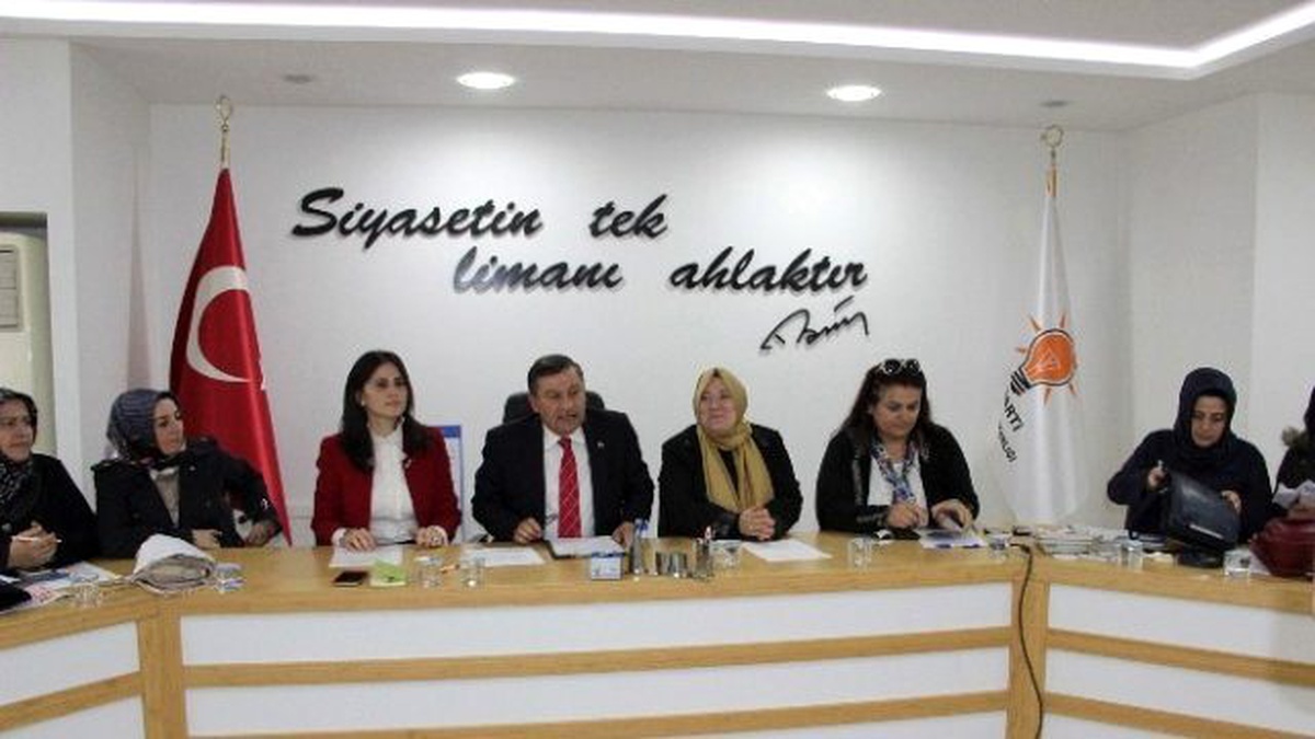 Ak Partili Ayser Soy: "Vatana İhanet Etmeyen Herkes Bizim Kardeşimizdir"