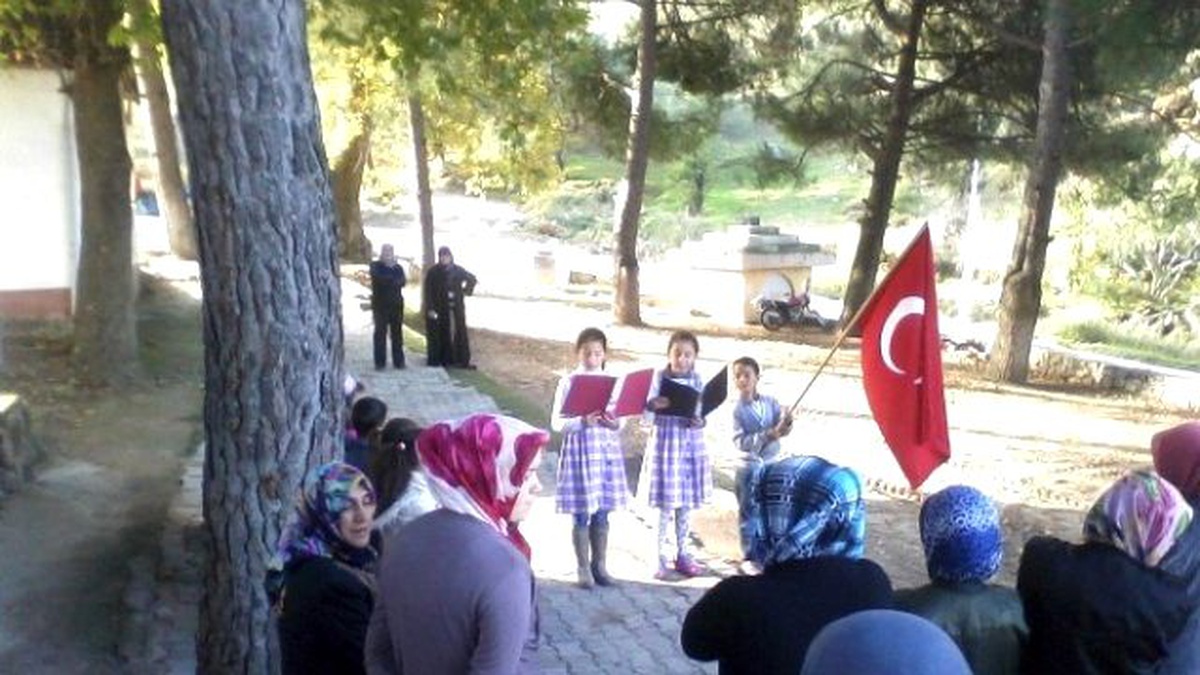 Dutluca\'da Cumhuriyet Bayramı Coşkusu