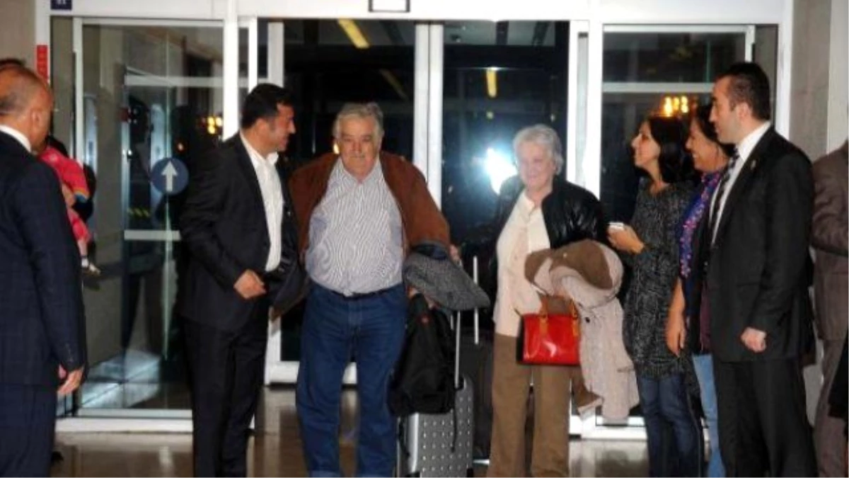 En Yoksul Devlet Başkanı Mujica İstanbul\'da