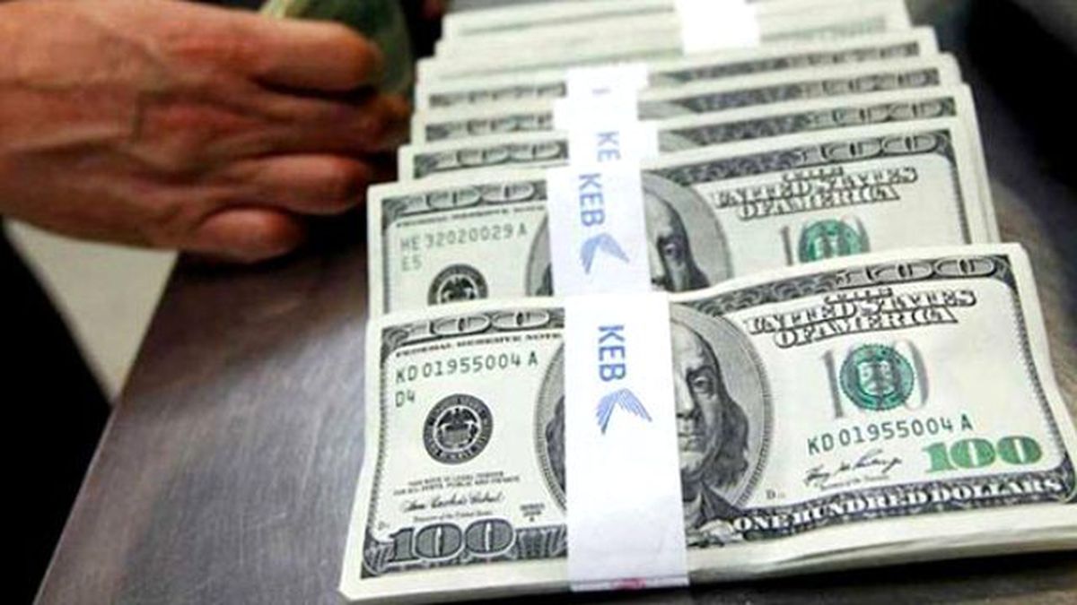 Faiz Sinyali İle Dolar 2.94'e Yükseldi