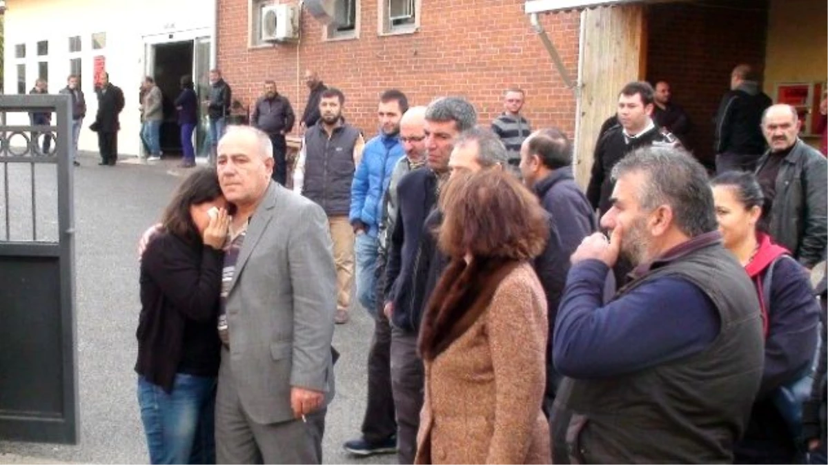 Milli Boksör Sinan Şamil Sam\'ın Cenazesi Gasilhaneden Alındı