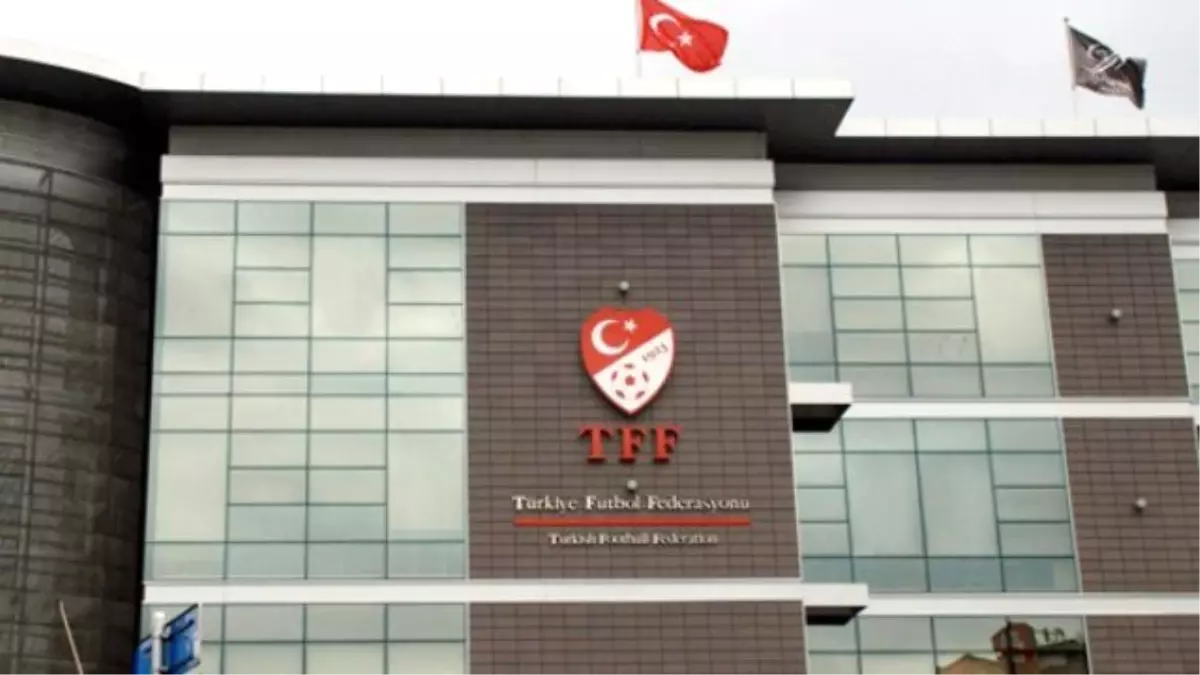 TFF, Maç Saatlerini Cuma Namazı Saatine Denk Geldiği İçin Değiştirdi