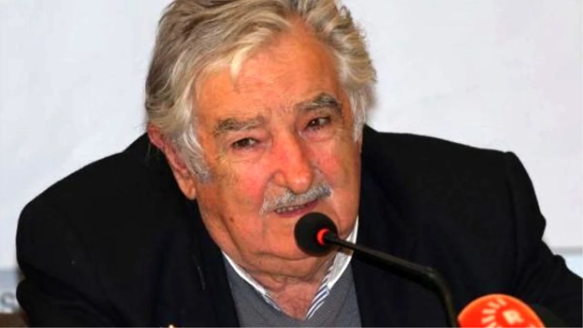 The World\'s "Poorest" President Mujica İn Istanbul